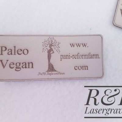 Stoffetikett mit Lasergravur