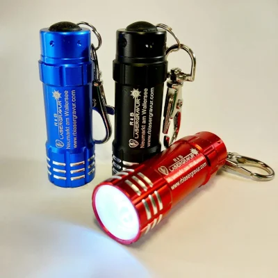 Mini Taschenlampe Schlüsselanhänger mit Wunschgravur